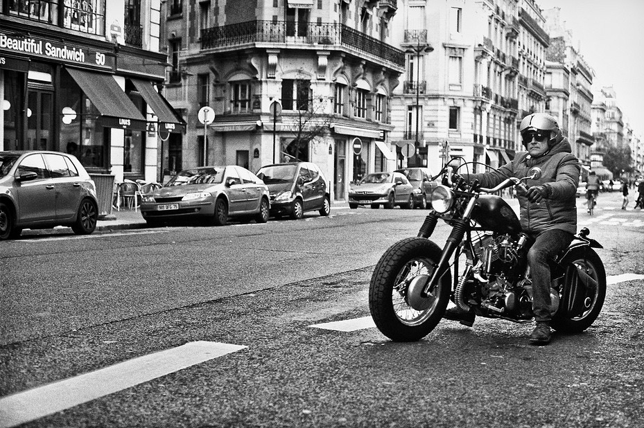 L'homme à la moto